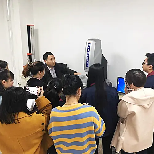 Fabricante de equipamento de áudio de renome Chinesa seleccione a máquina de medição Sinowon 2.5D Fully Auto Vision Auto Vision